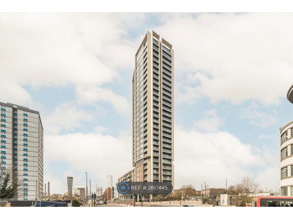 Property photo 2 of 24