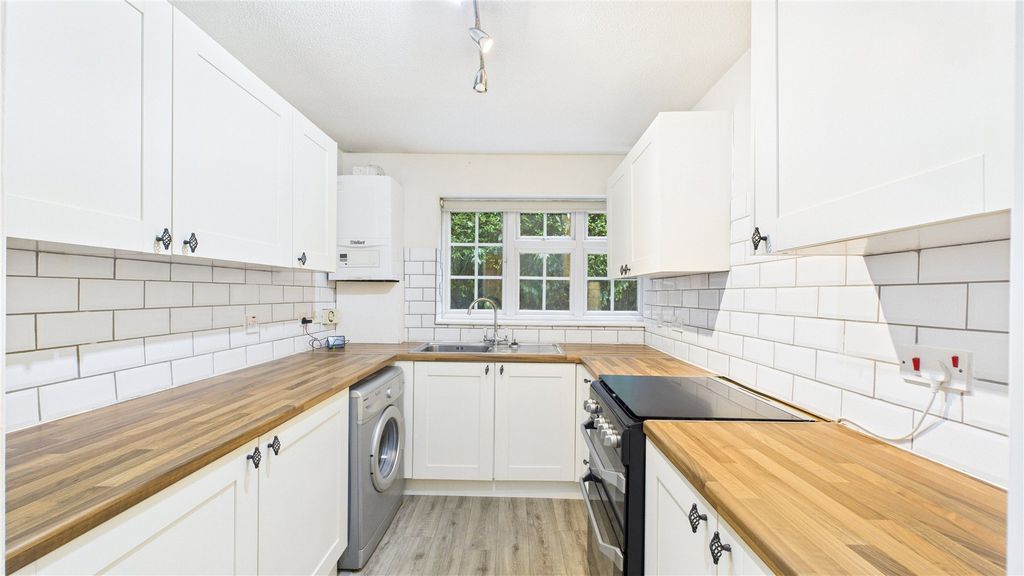 Property photo 1 of 8 Picture 1