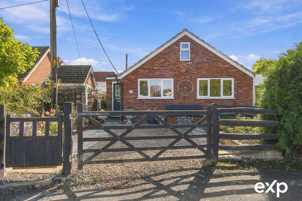 Property photo 1 of 35