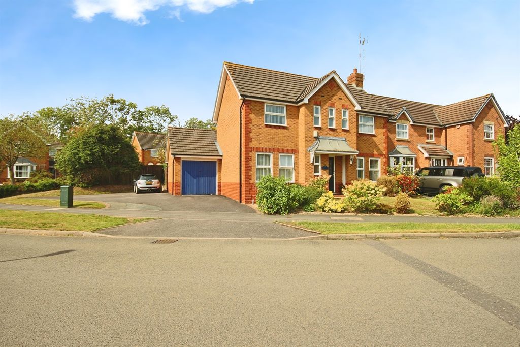 Property photo 1 of 17