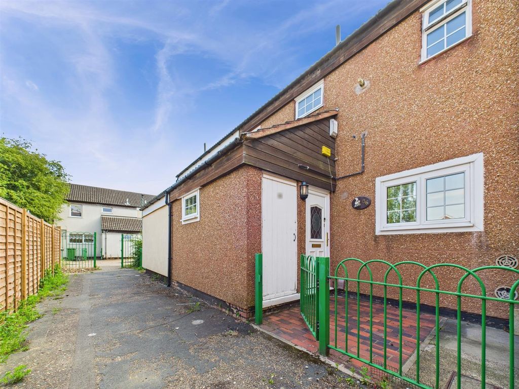 Property photo 1 of 9 Cam03975G0-Pr0122-Still020.Jpg