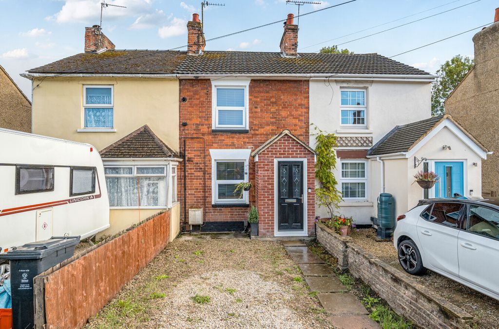 Property photo 1 of 19 13461581668B9c31ce6c34