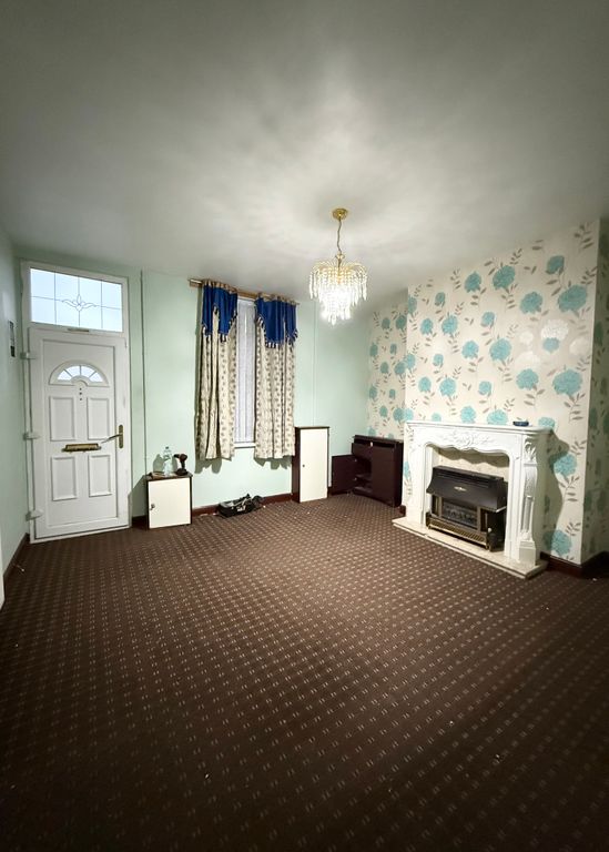 Property photo 3 of 10