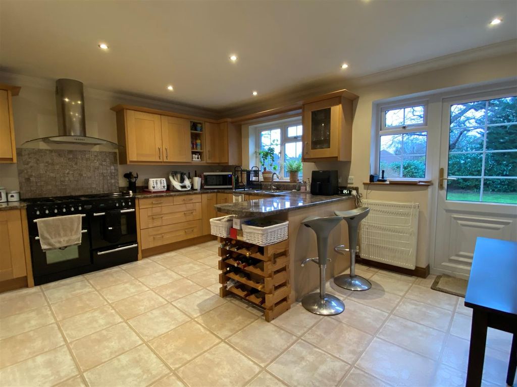 Property photo 2 of 13 Kitchen2.Jpg