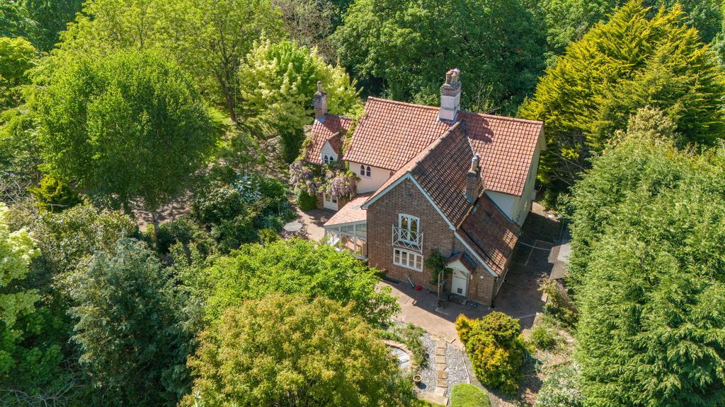 Property photo 1 of 30