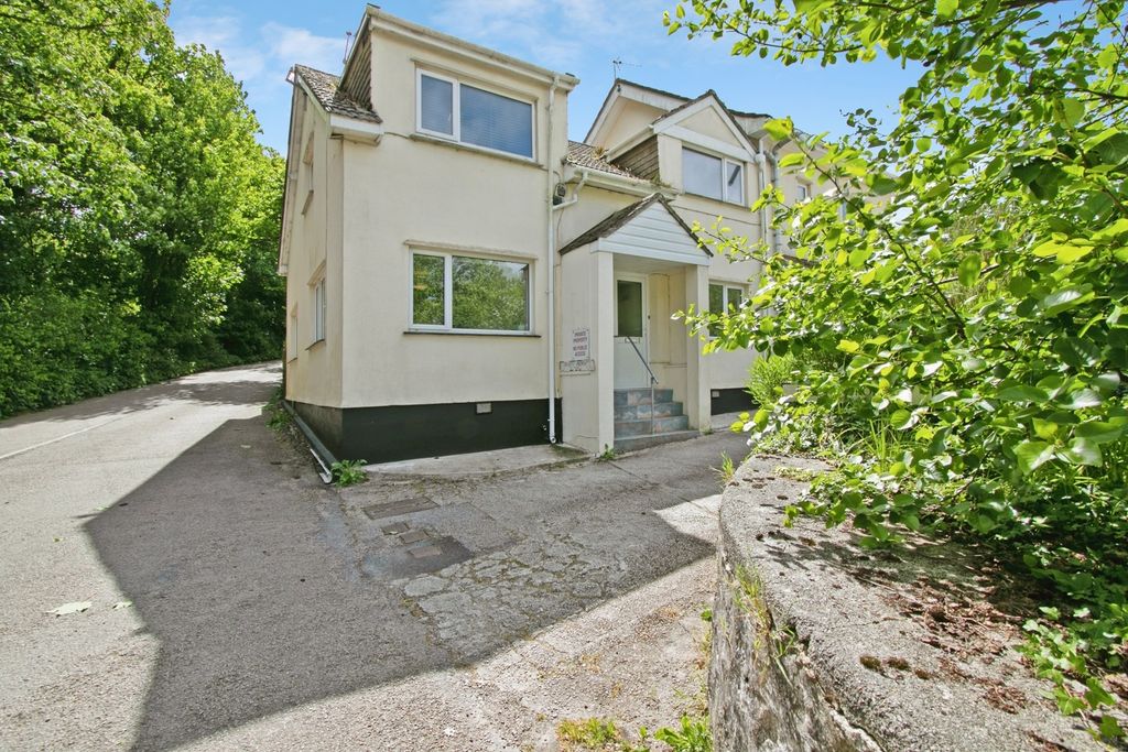 Property photo 1 of 19 Pbox-Img.Jpg