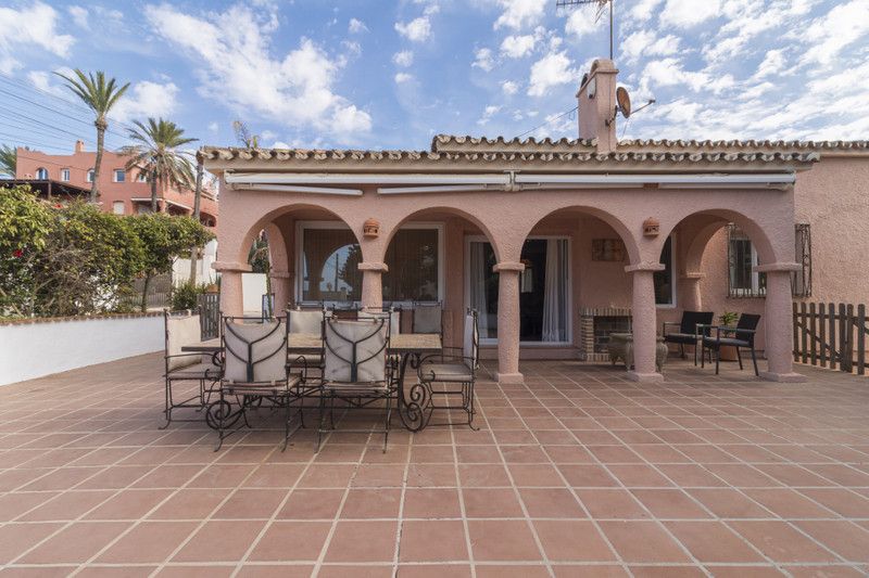 Property photo 3 of 37