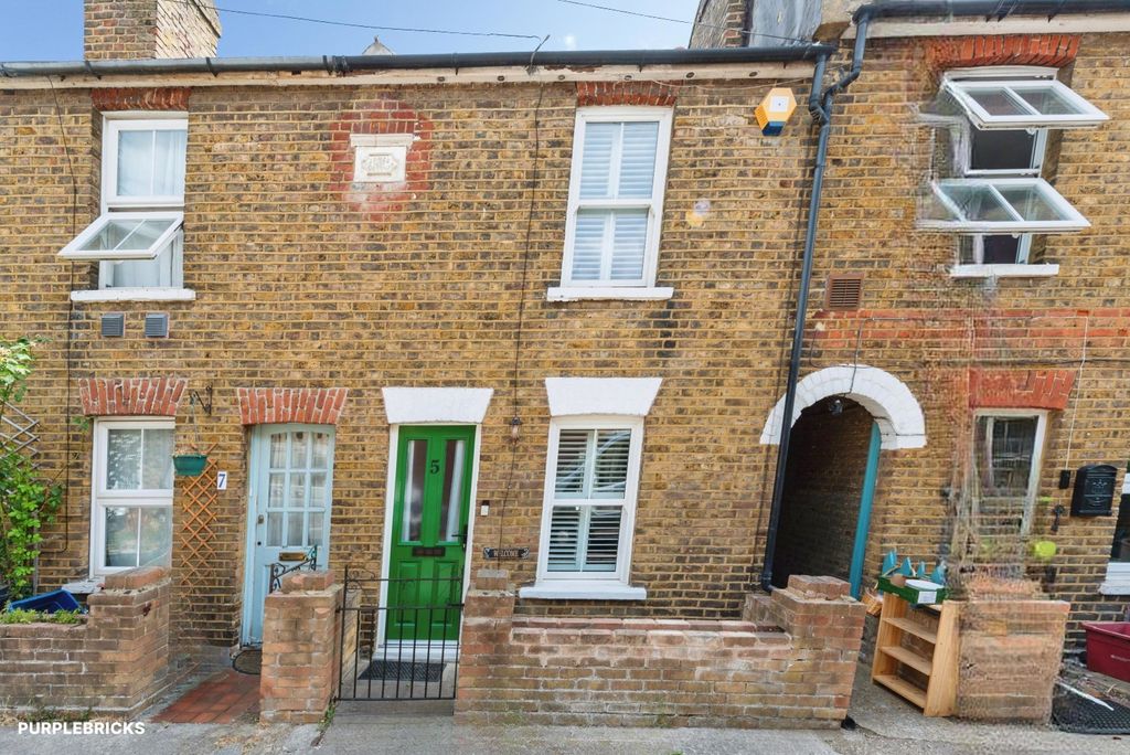 Property photo 1 of 21