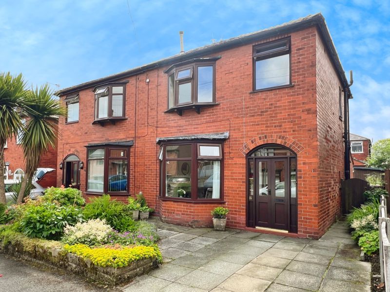 Property photo 1 of 13 External