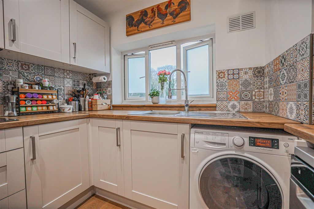 Property photo 3 of 17 980A2915.Jpg