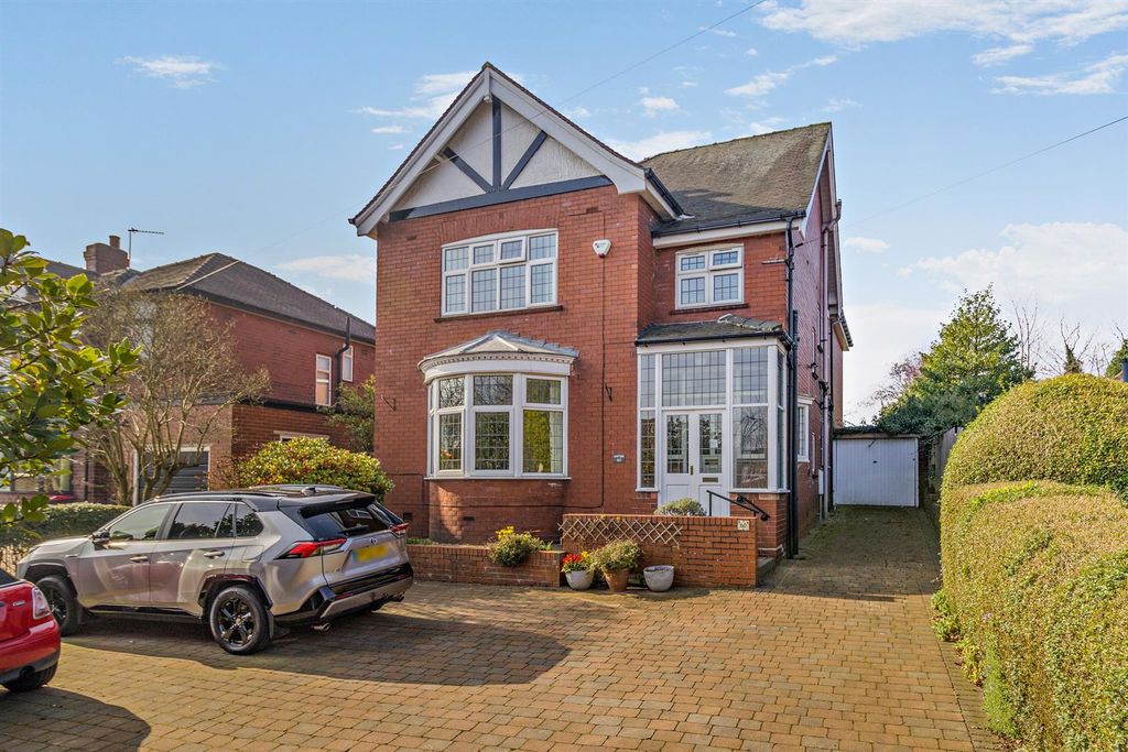 Property photo 1 of 27