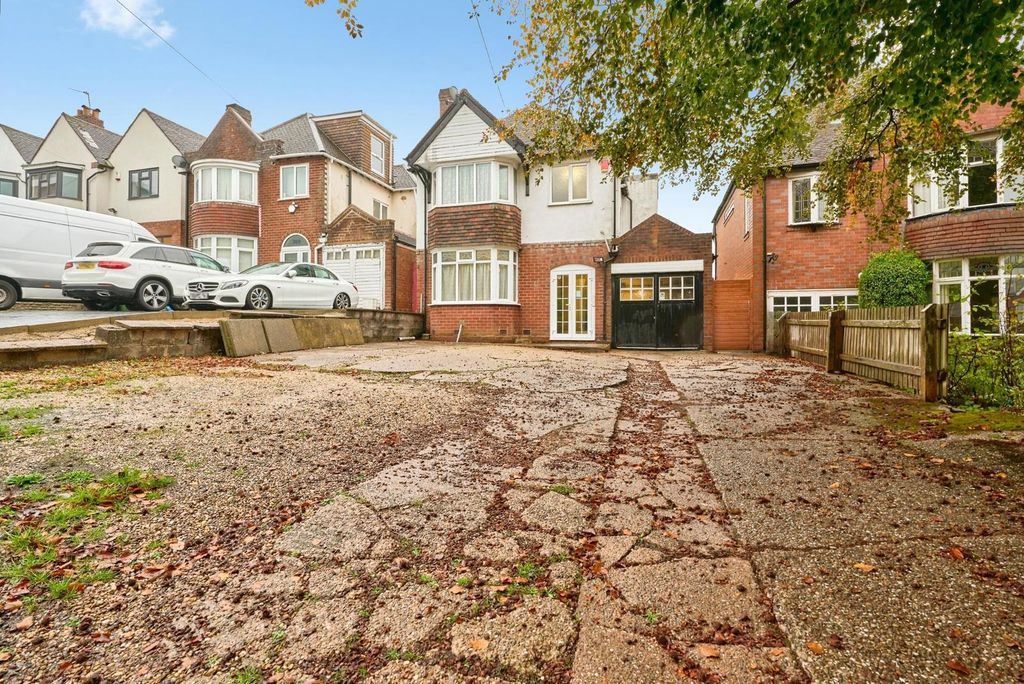 Property photo 1 of 32 Pbox-Img.Jpg