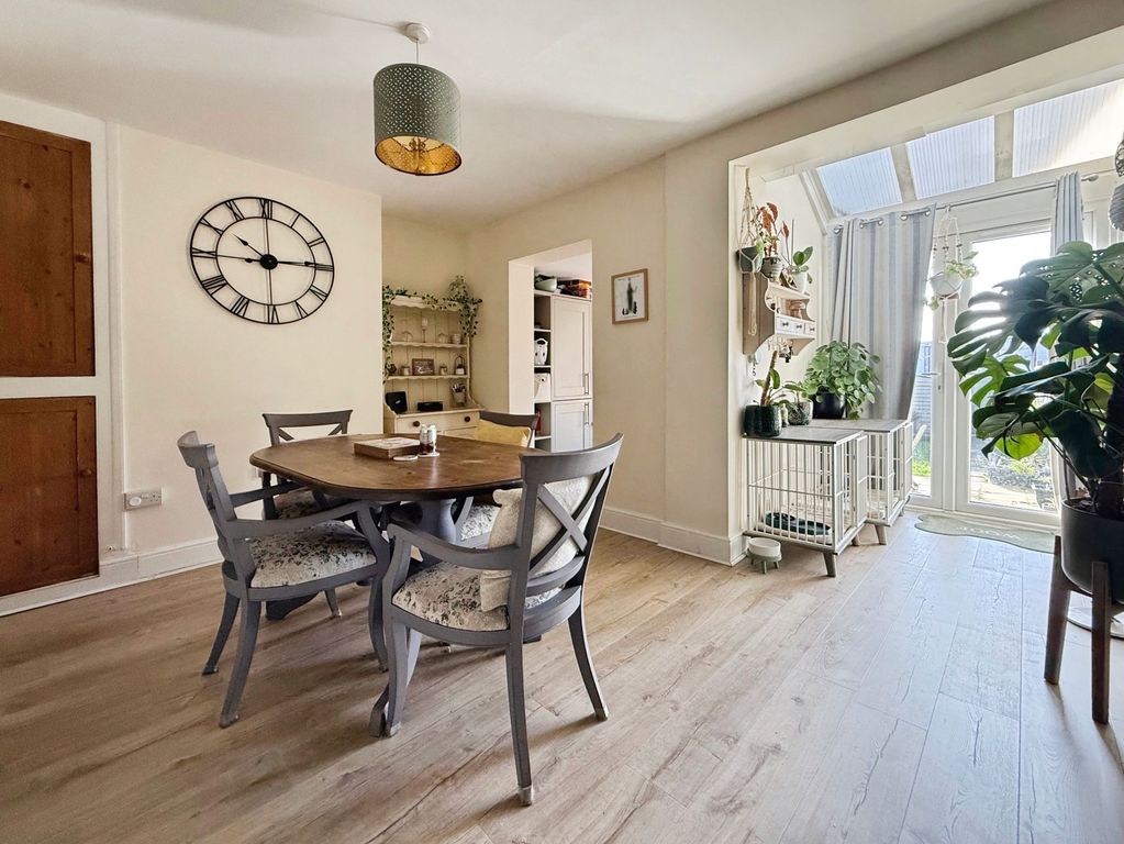 Property photo 2 of 15 Dining Room