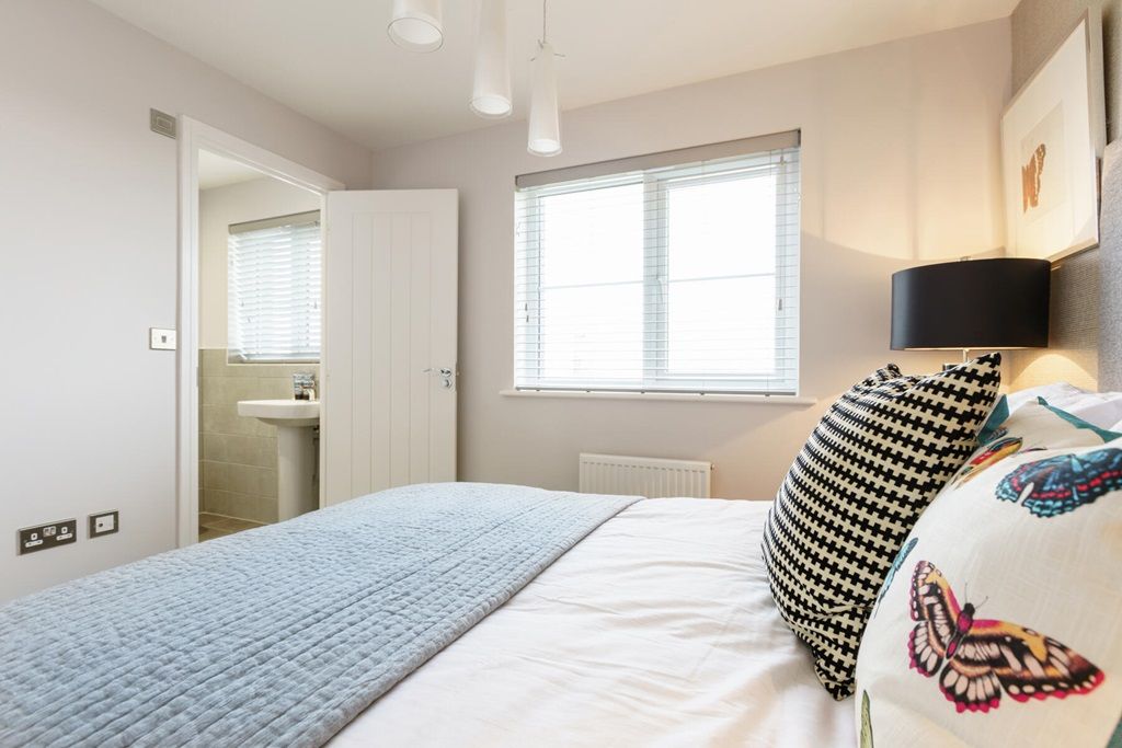 Property photo 3 of 8 Both Bedrooms Are Doubles