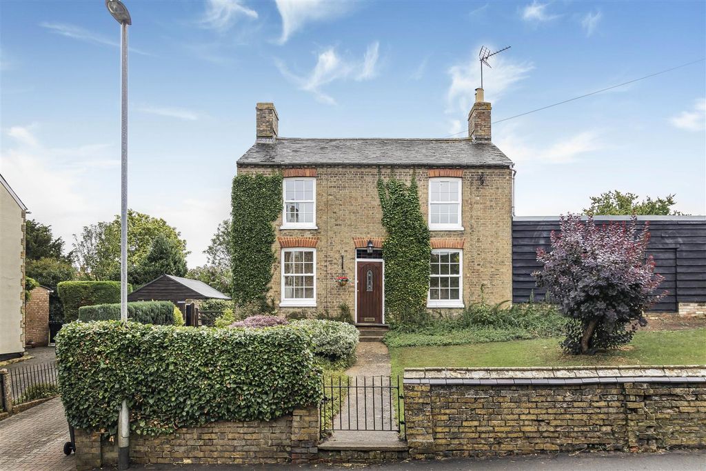 Property photo 1 of 27 28_60031.Jpg