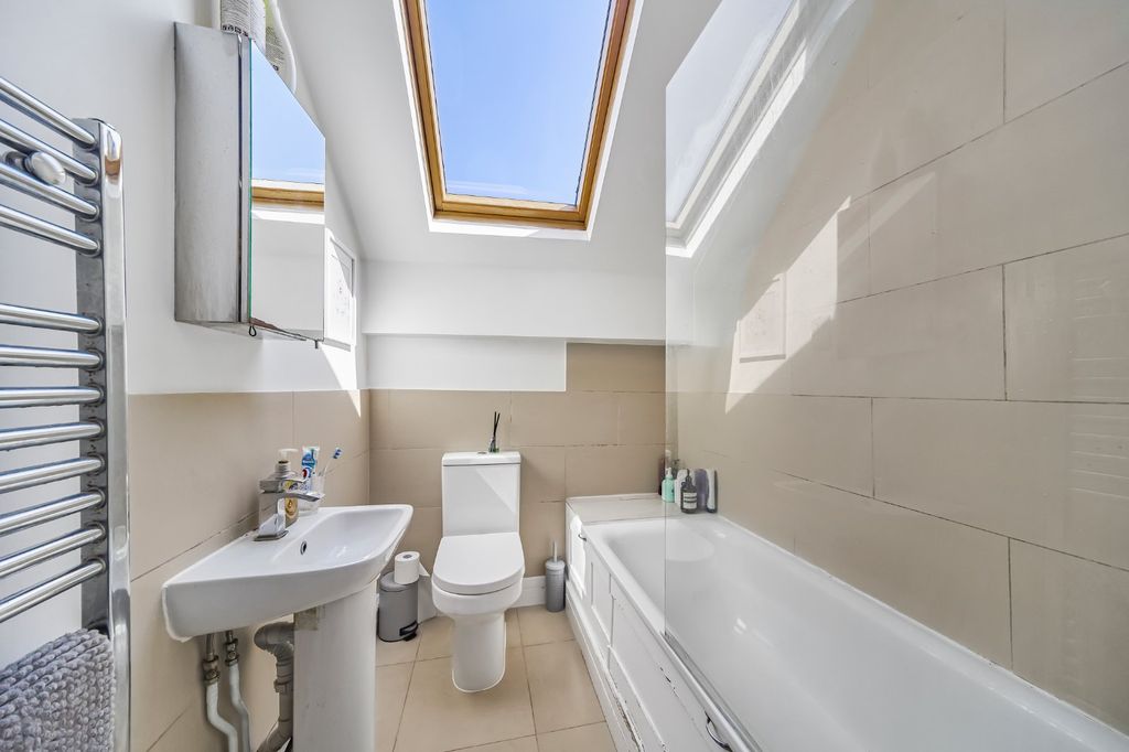 Property photo 3 of 12 Picture No. 07