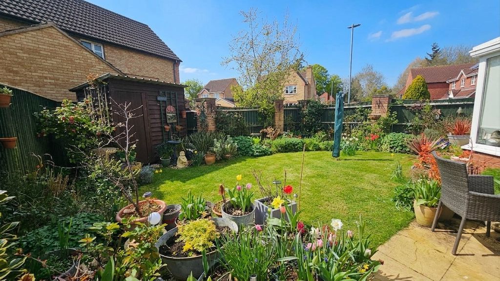 Property photo 2 of 24 Photo 28