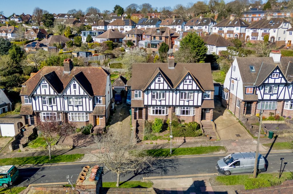 Property photo 1 of 34 1431716-16-69Bb08...