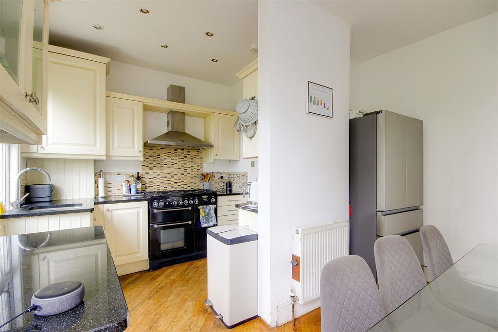 Property photo 3 of 33 Raw_21.Jpg