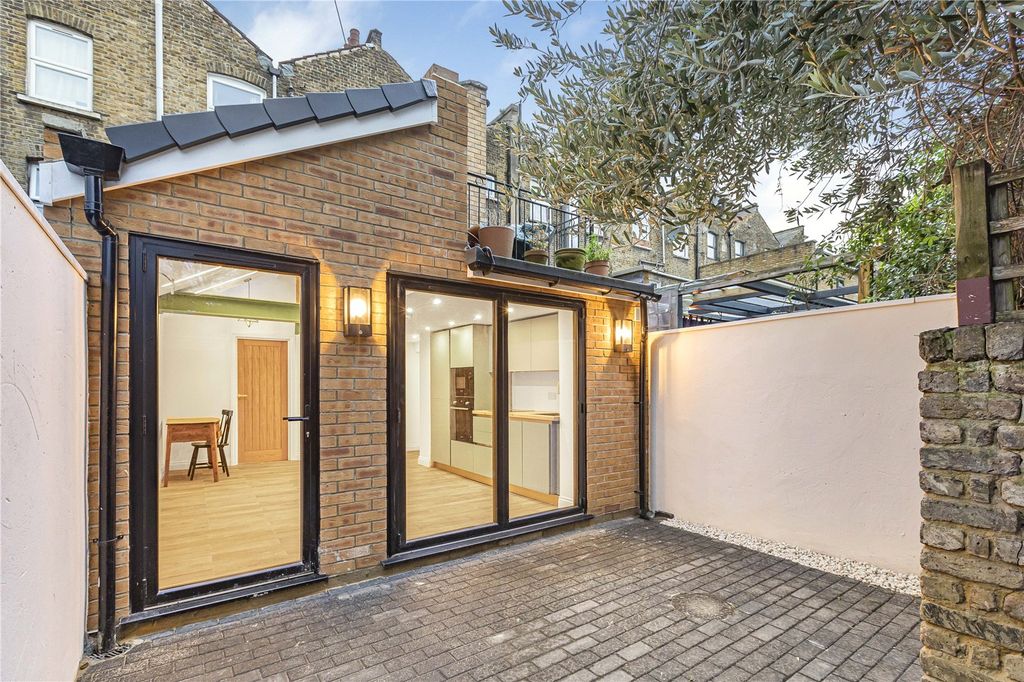 Property photo 2 of 19 Patio