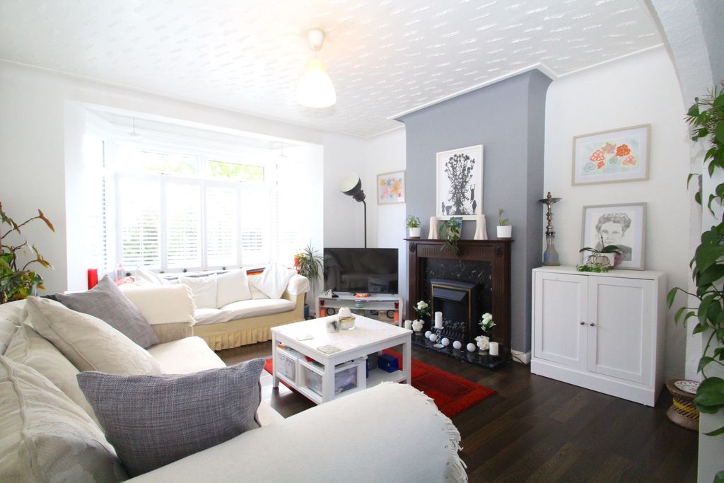 Property photo 2 of 18 Img_2514