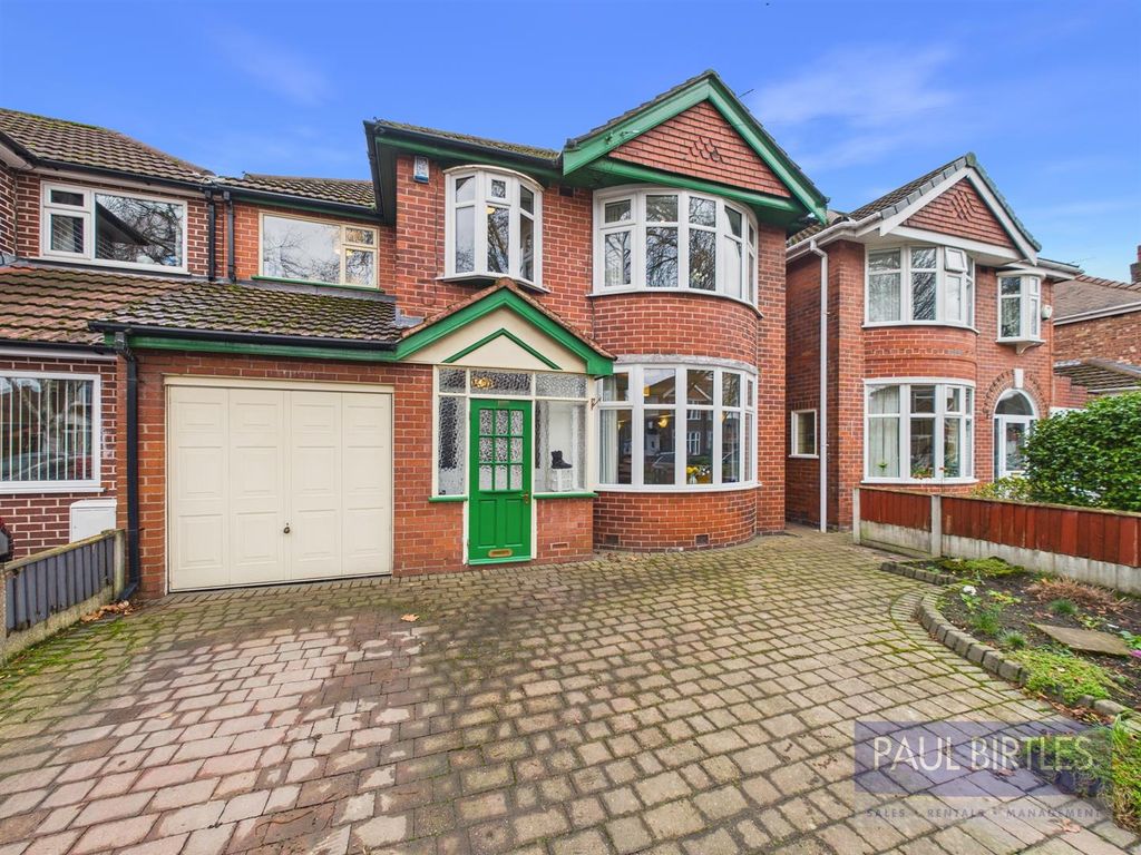 Property photo 1 of 28 Cam01301G0-Pr0718-Still046.Jpg