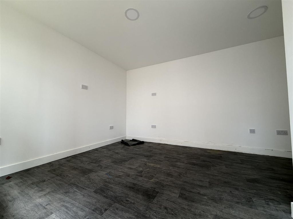 Property photo 1 of 8 Img_3379.Jpg