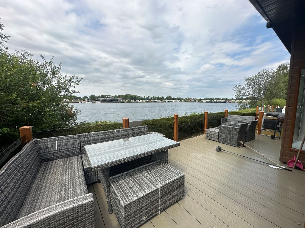 Property photo 3 of 25