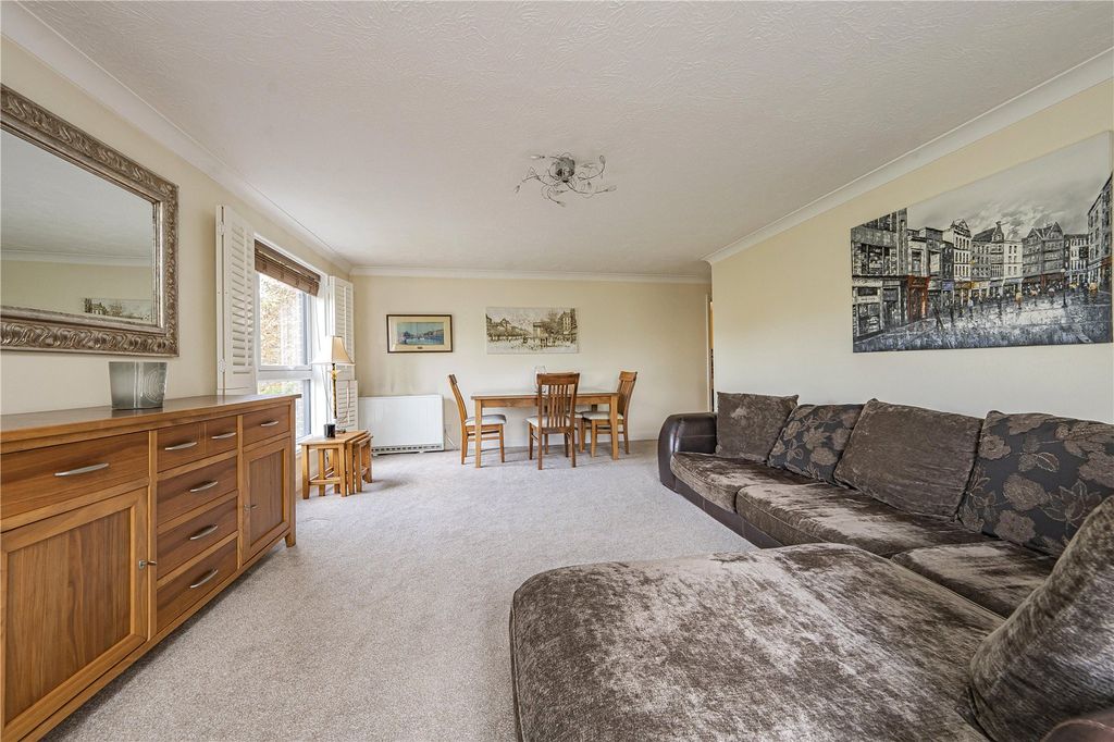 Property photo 2 of 12 Picture No. 05