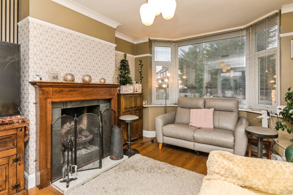 Property photo 3 of 20