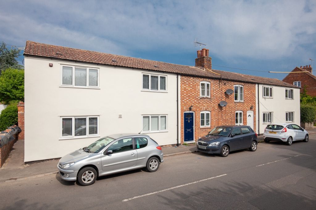 Property photo 1 of 9 167177