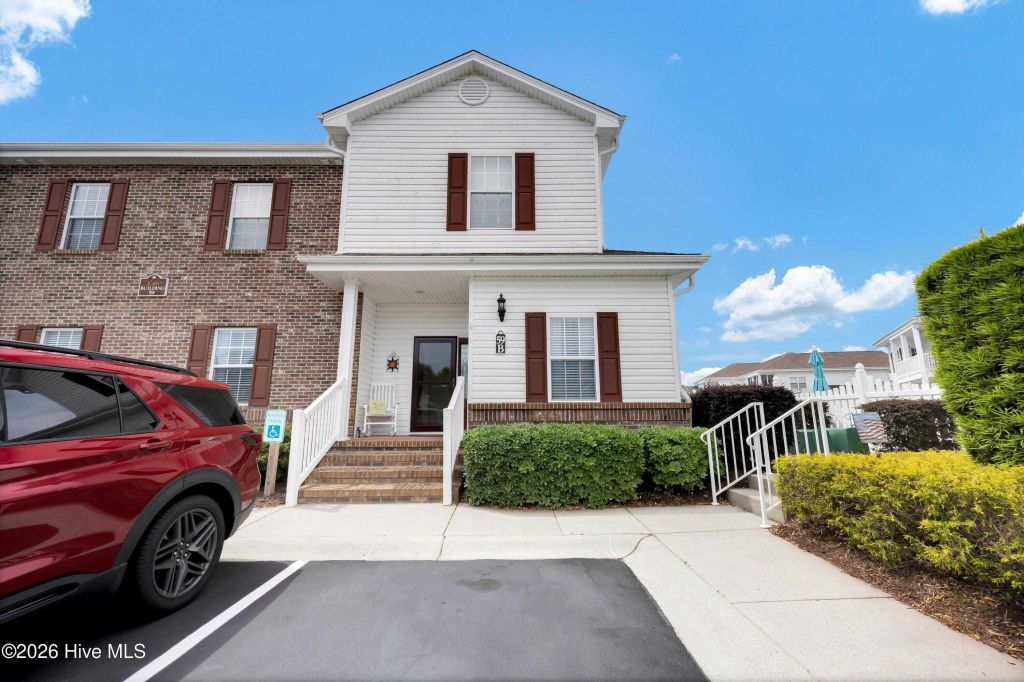 Property photo 1 of 31