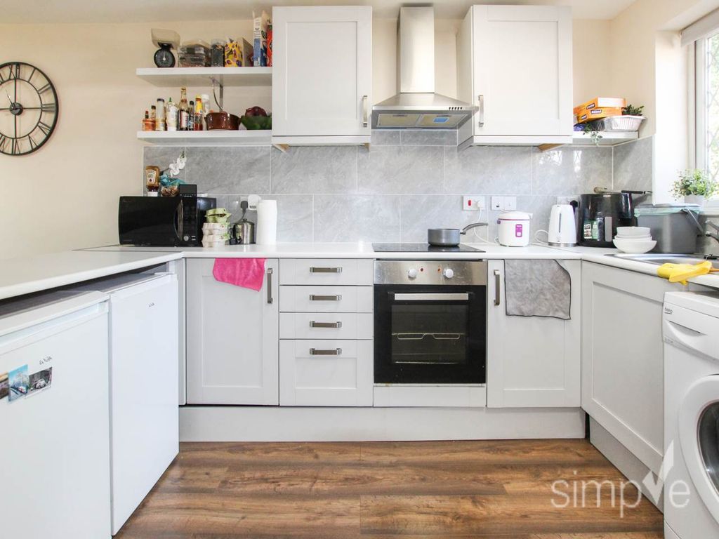 Property photo 1 of 16 Img_3883_1