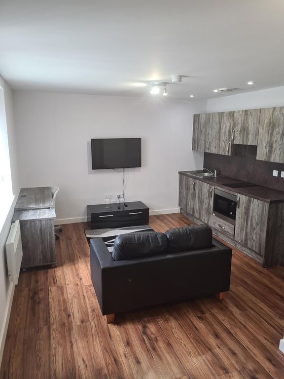 Property photo 3 of 7 Property Photo