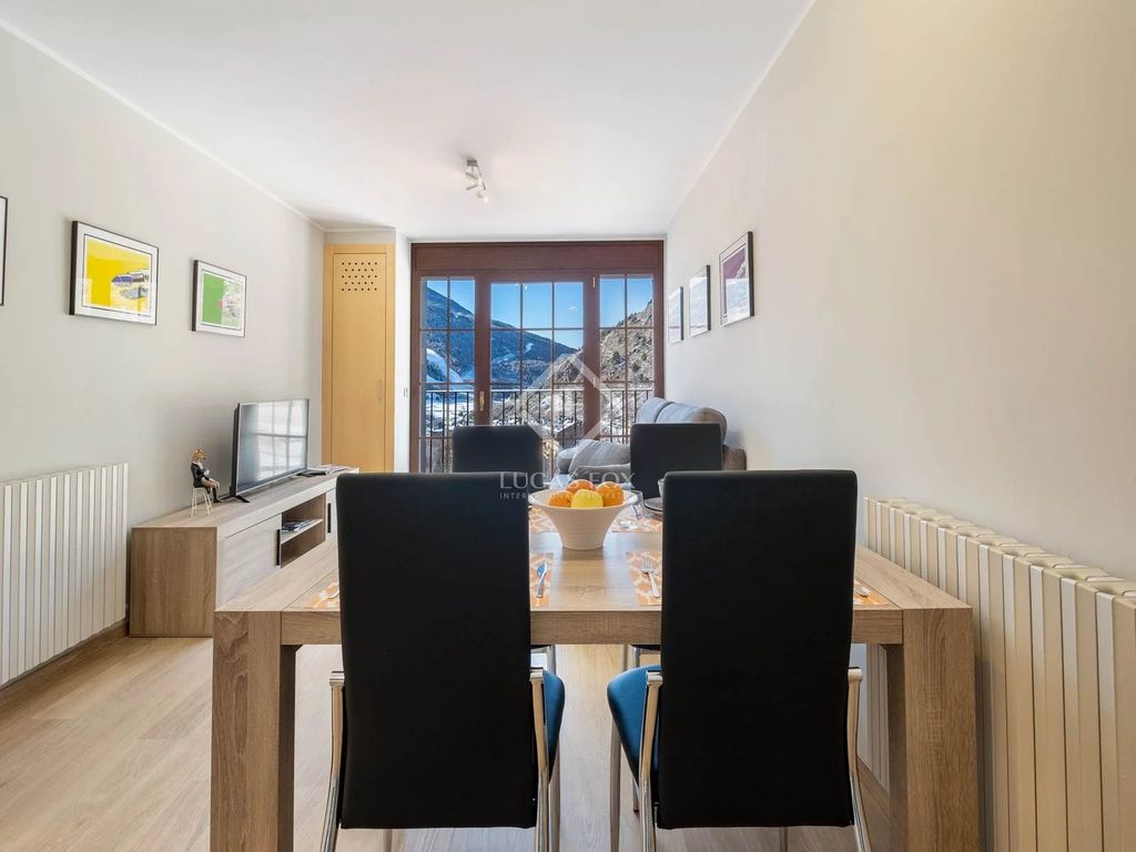 Property photo 2 of 70