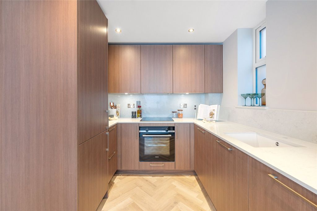 Property photo 3 of 9 Picture No. 07