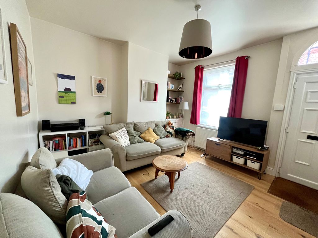Property photo 2 of 7