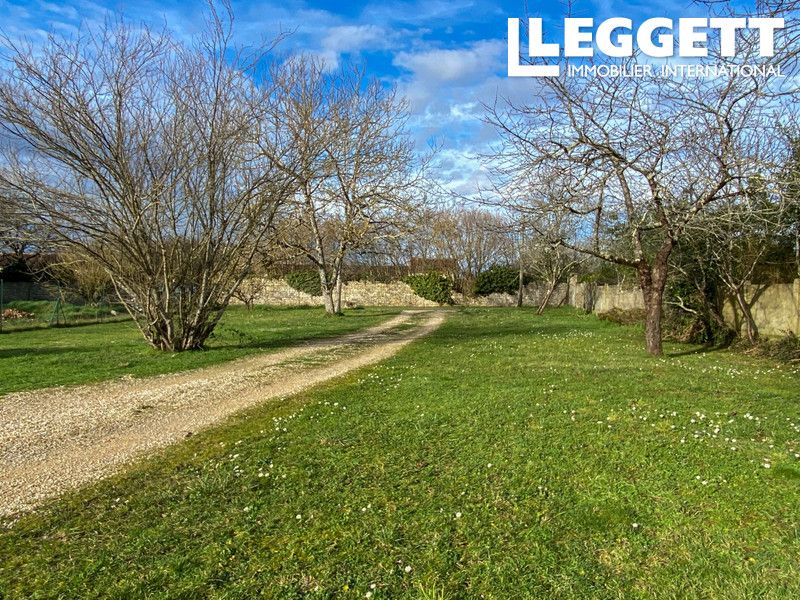 Property photo 2 of 10