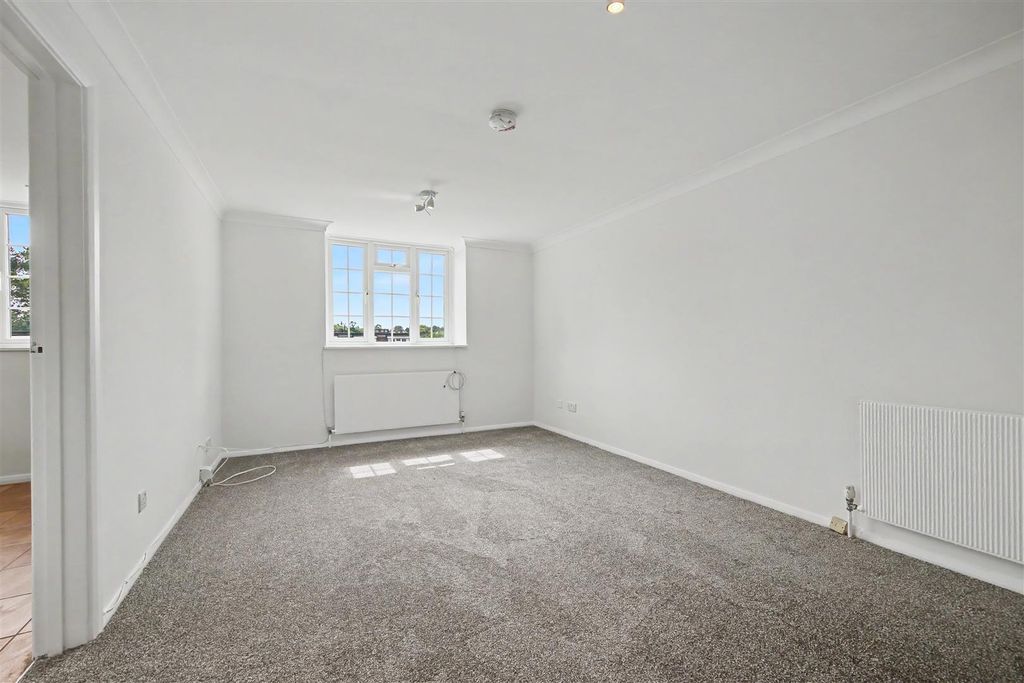 Property photo 1 of 10 Img_0947-Img_0951.Jpg