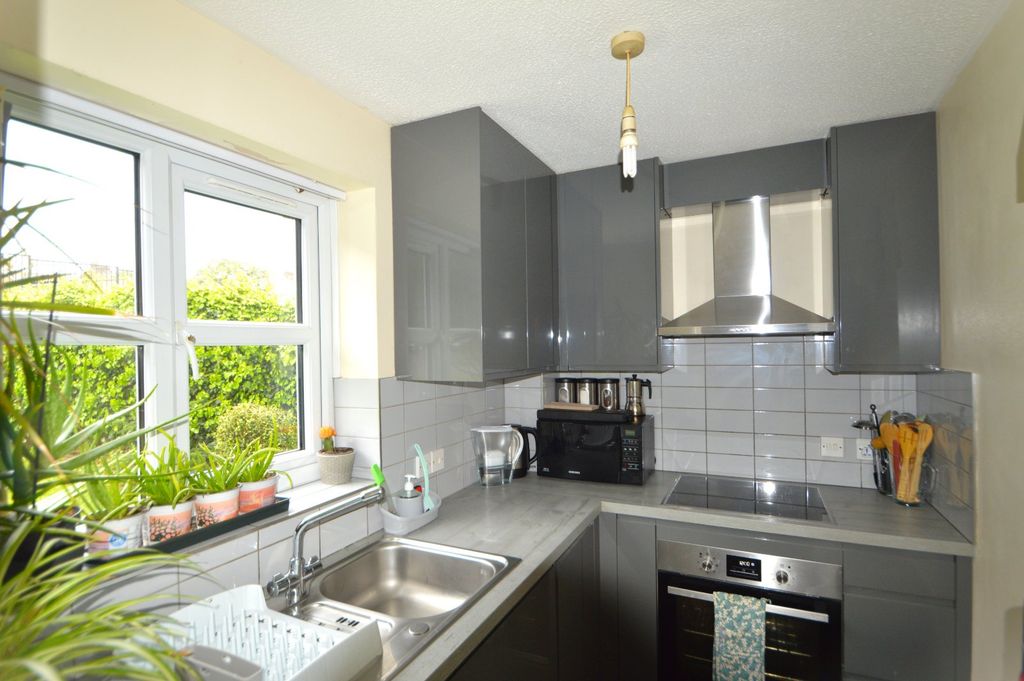 Property photo 3 of 5 Picture No. 05