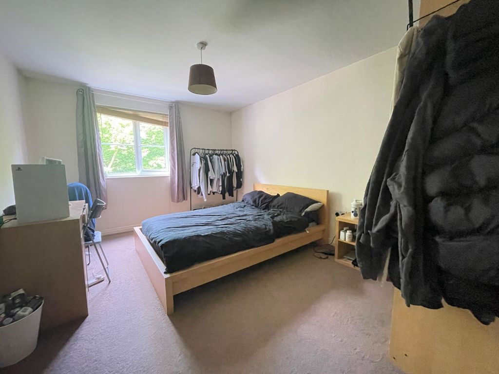 Property photo 3 of 12 Picture No. 15