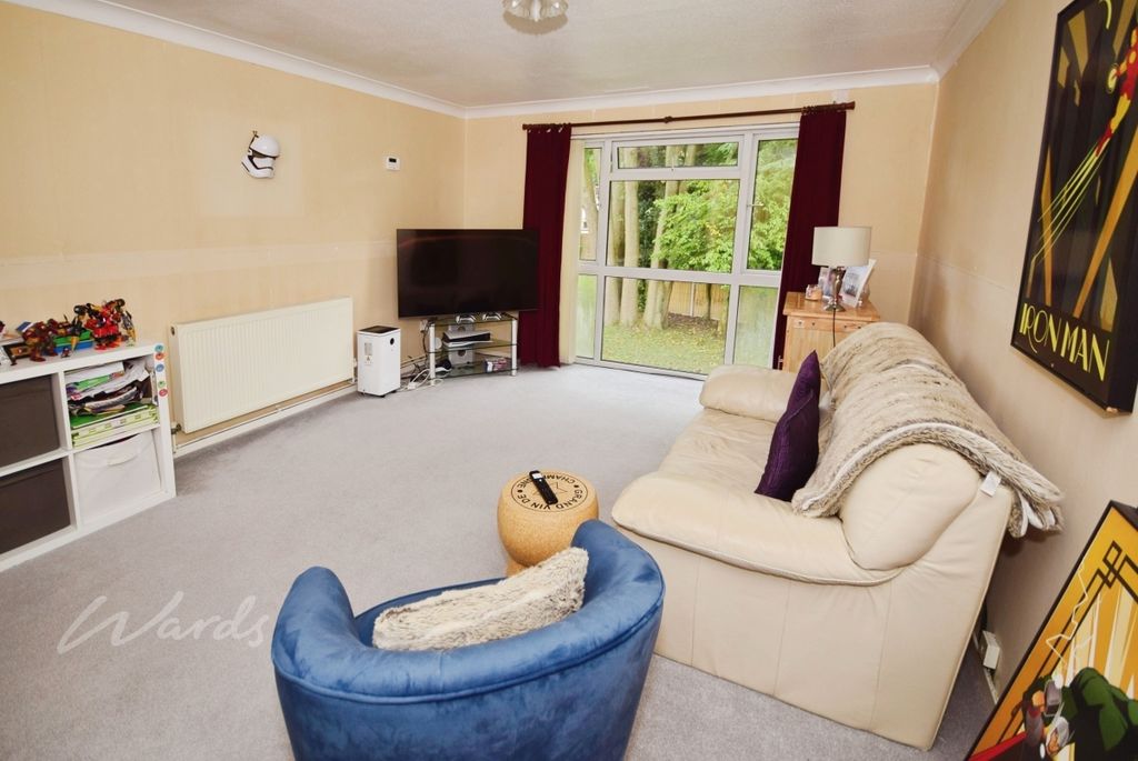 Property photo 3 of 7 Sedley Lounge