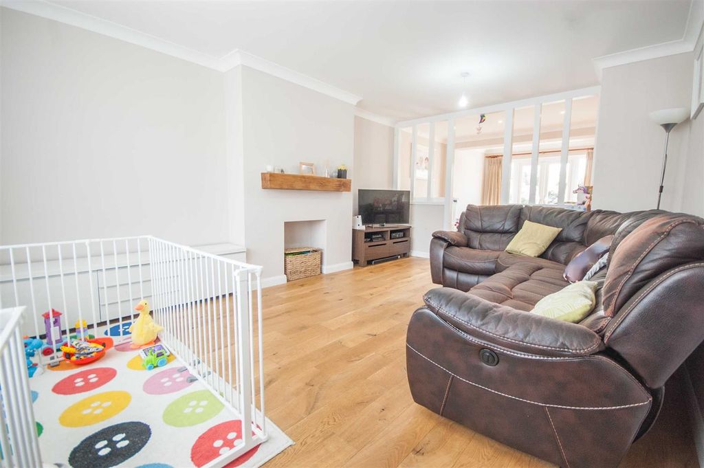 Property photo 2 of 15 l2.Jpg