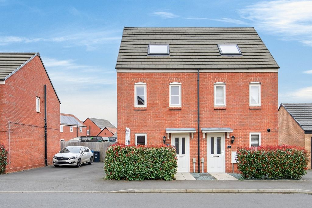 Property photo 1 of 24