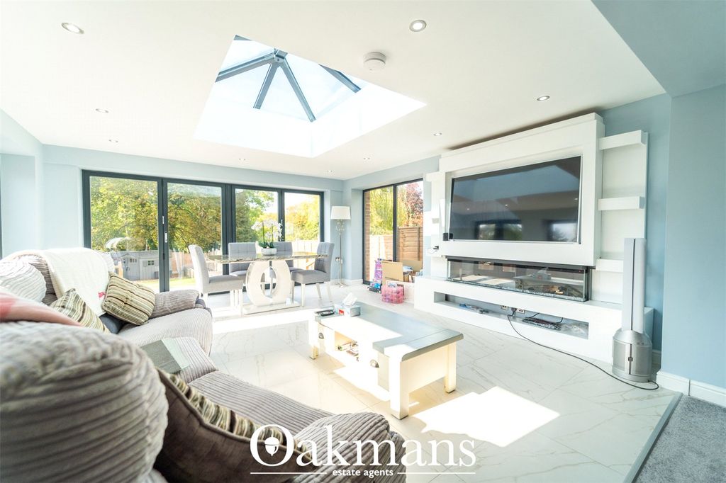 Property photo 3 of 39 Picture No. 35