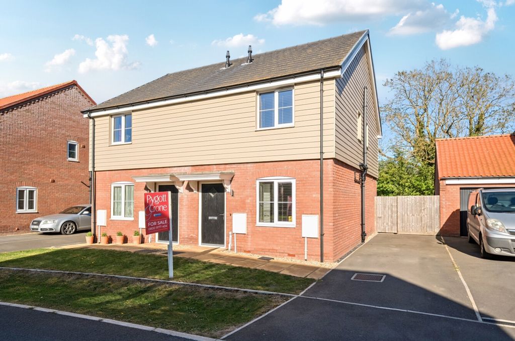 Property photo 1 of 25 1449211-20-69E811912cccc