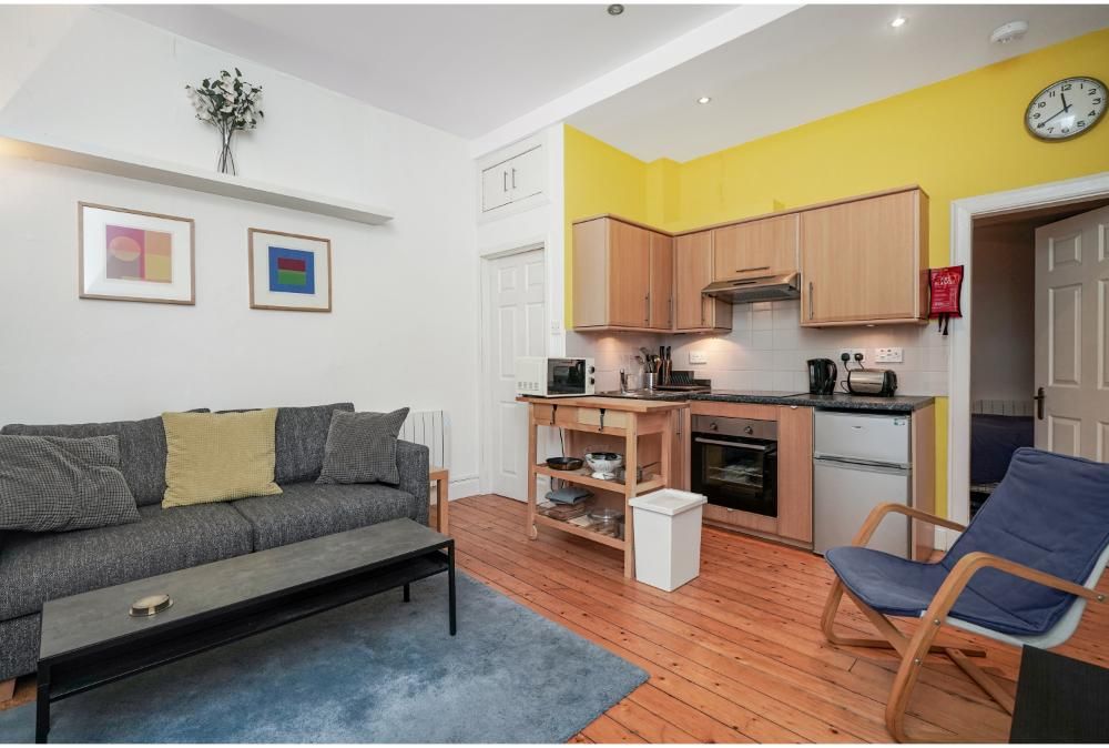 Property photo 3 of 11 Property Image 3