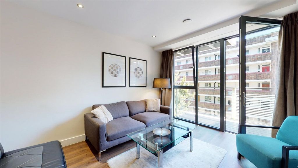 Property photo 1 of 18 Picture No. 05