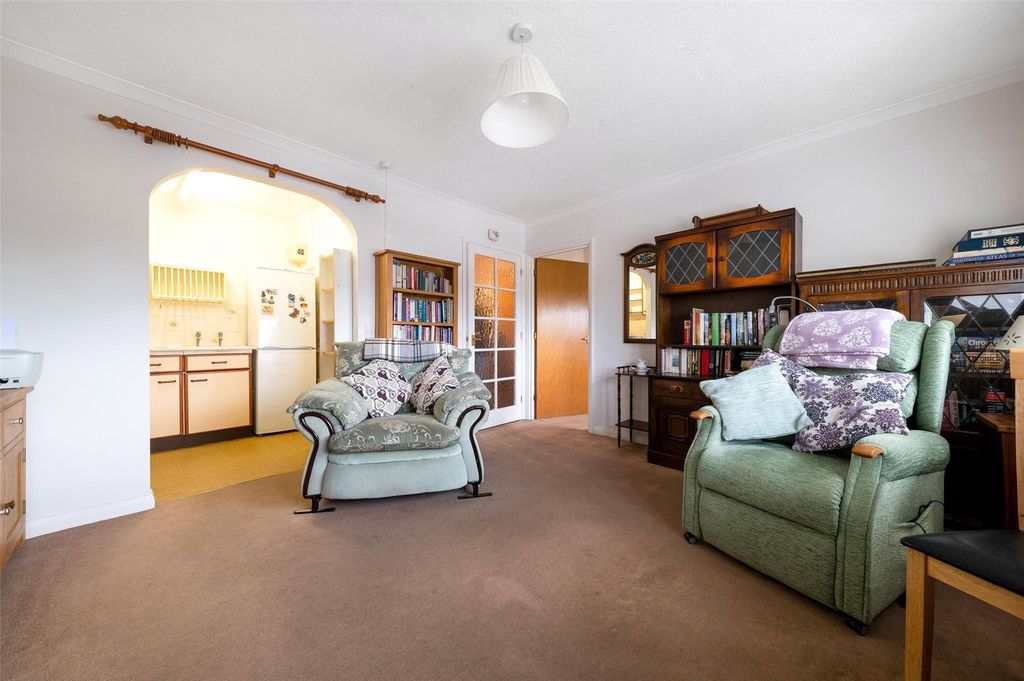 Property photo 2 of 8 Picture No. 05