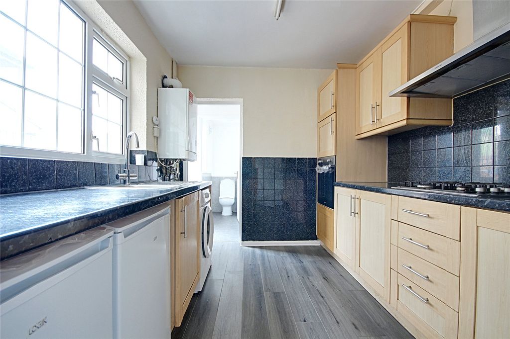 Property photo 3 of 10 Picture No. 08